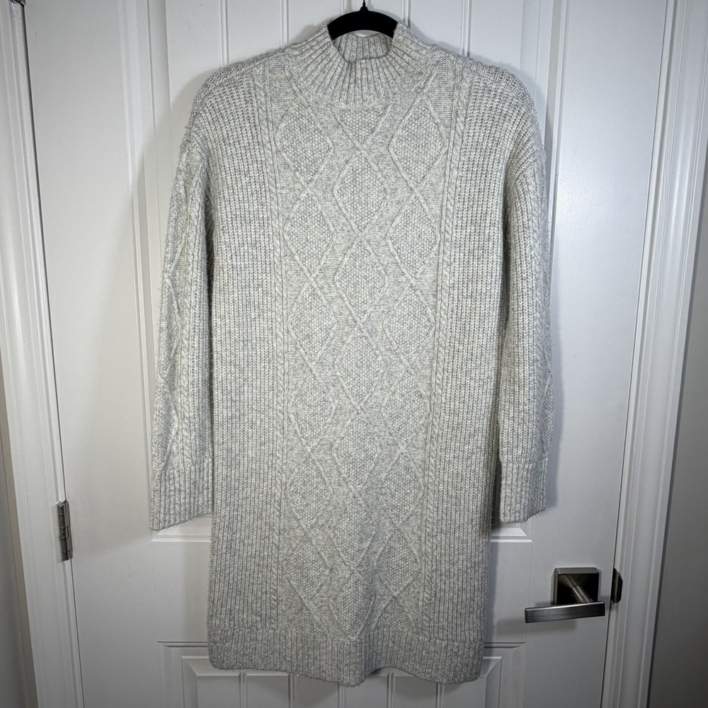 LOFT Gray Cable Knit Mock Neck Sweater Dress Women's Medium‎ Cozy Winter